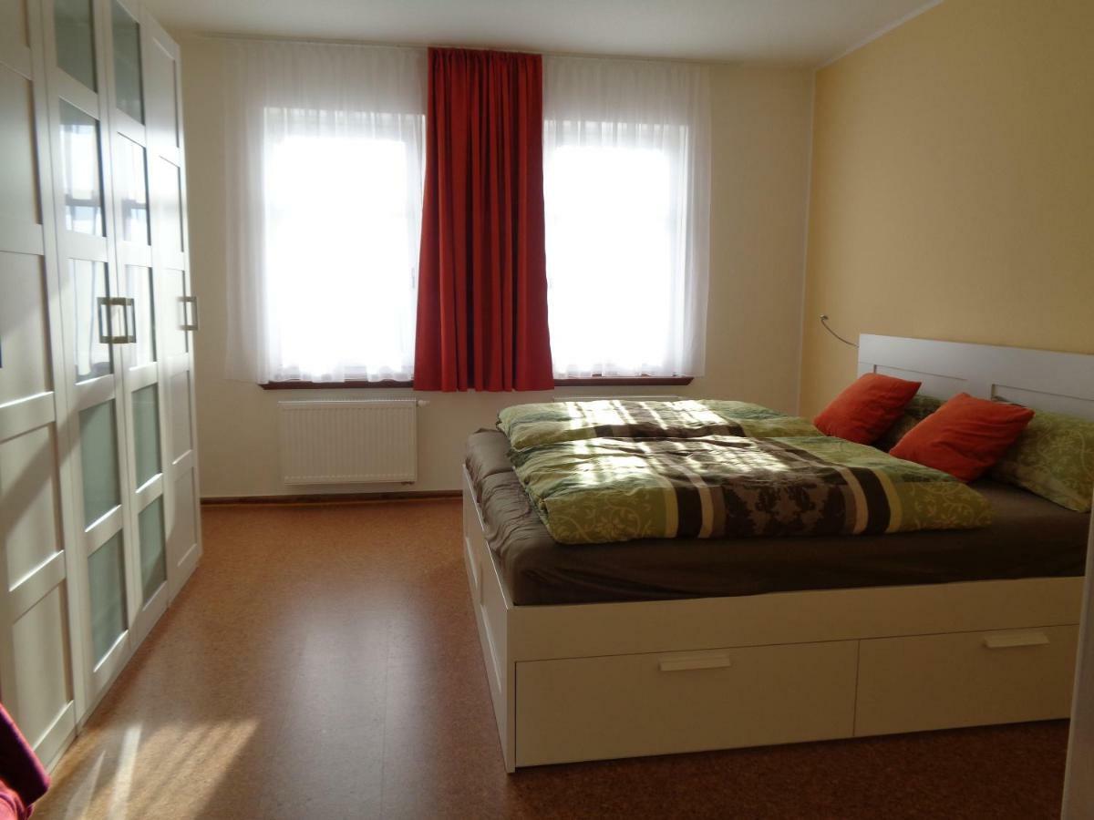 Leipzig-Suedwest Apartment Luaran gambar