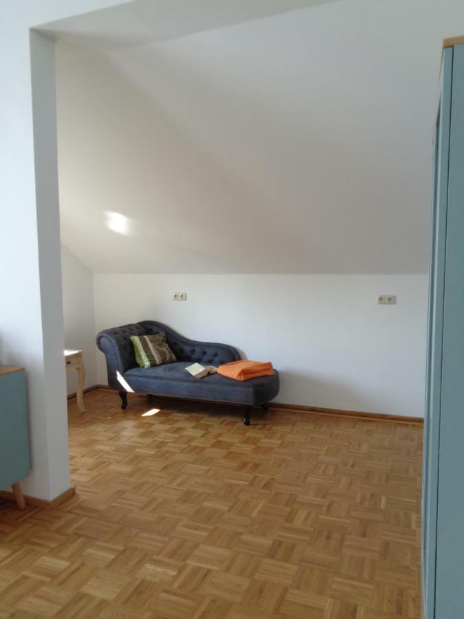 Leipzig-Suedwest Apartment Luaran gambar